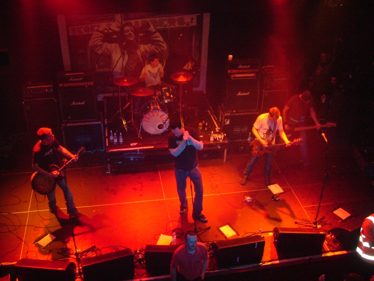 12 years ago today: #four4wiz at the Islington Academy in memory of Wiz from Mega City Four.  Amazing evening despite the sad circumstances.  Included Carter USM's unexpected comeback.