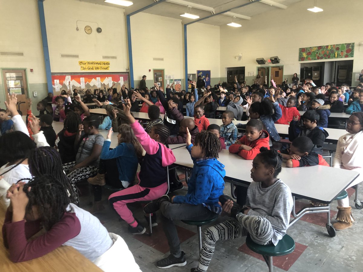 readtothem's tweet photo. “Who wants to be an entrepreneur?!”  Everyone’s a budding capitalist at Southampton ES.  The spirit of financial literacy is alive in Richmond, VA thanks to One Richmond One Book and Virginia Reads One Book.  Thanks to community leaders Damon and Tarah Harris.  #OROB2019 https://t.co/d4NX02DdXf