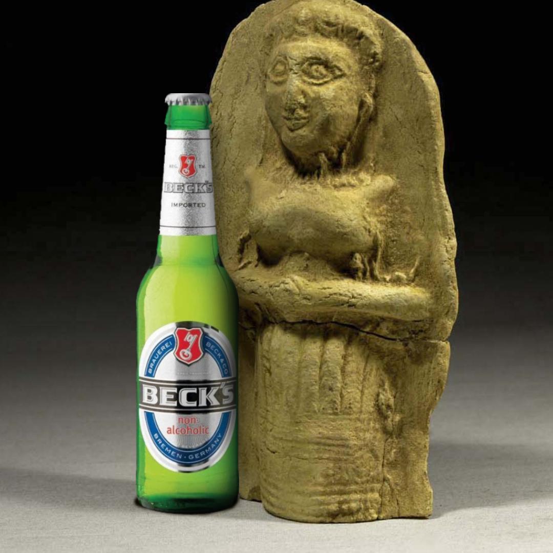 beverageuniv's tweet photo. It's Women's History Month! That's why we're celebrating the ancient Mesopotamian woman, Ninkasi, who discovered the malting process and brewed the first beer around 5300 BCE.
@womenshistory
#BeverageUniverse #BevU #womenshistorymonth https://t.co/PEAglat3SB