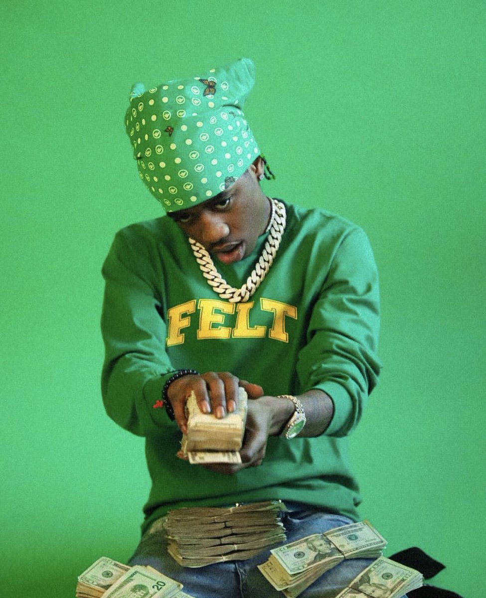 gradmusicboston's tweet photo. 🎓 Weekly Discovery: Bear1Boss 🎓

“Making a name for himself through his unpredictable, exhilarating sound — Bear1Boss, simply put, is the future of rap music in Atlanta” 

Check out our interview with @BEAR1BOSS at the link below: 

https://t.co/5XhWCHe9Bv https://t.co/pRPfQnj24G