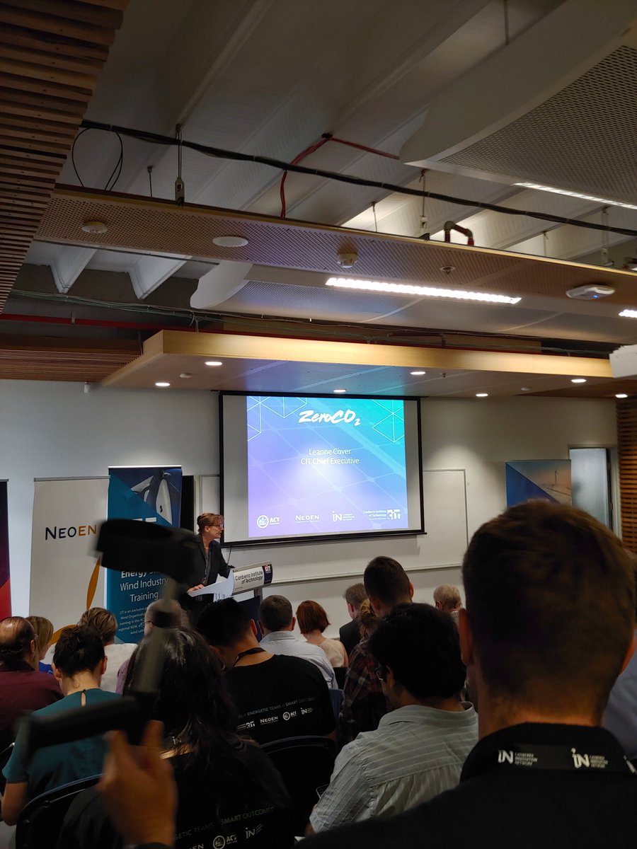 mcanulty_mark's tweet photo. The CO2 Hackathons is kicking off now!
Our team of 7 has 30 hours to develop a winning business model to pitch for $10k of initial funding.
Today it's all about rapidly reducing CO2! ⚡☀️
#CO2hackathon #communityenergy https://t.co/hMISguqO0d