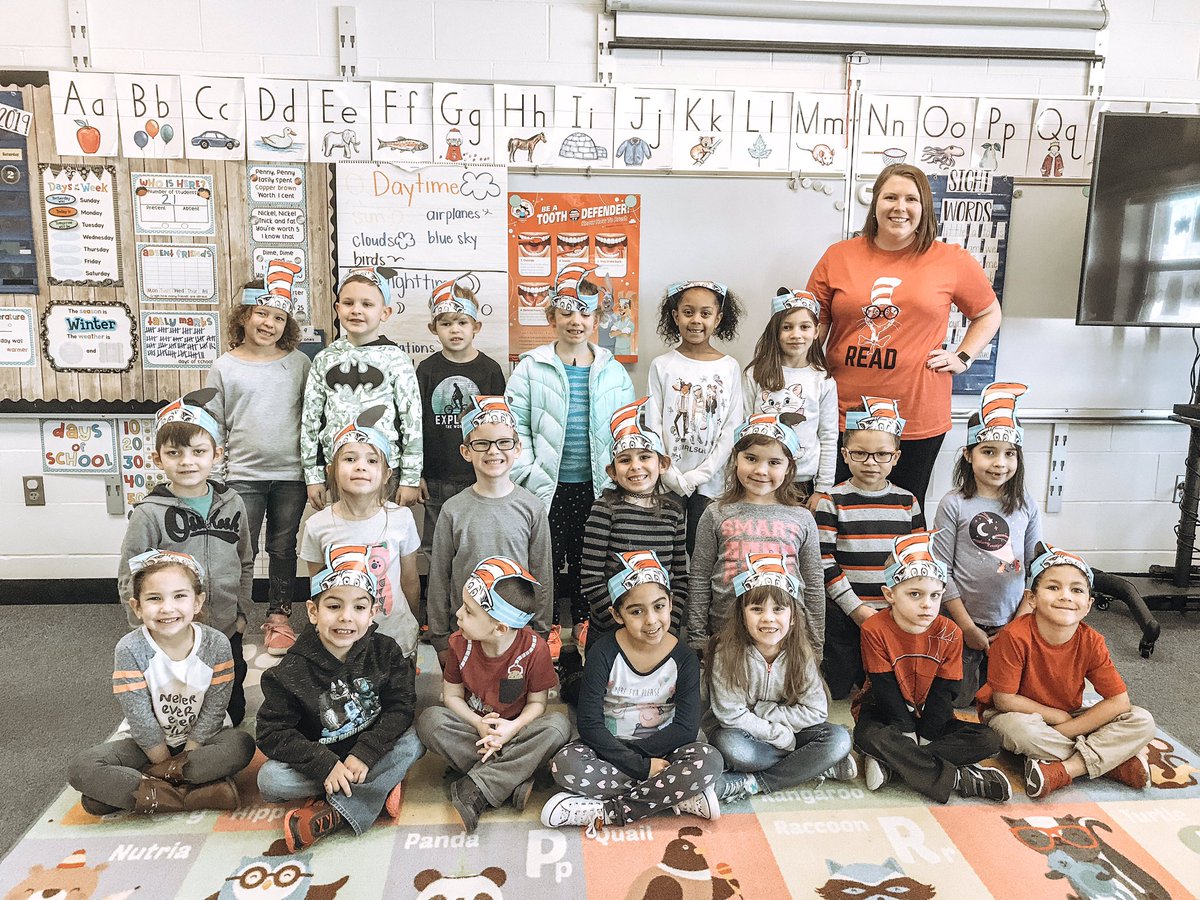 KinderMrsOtt's tweet photo. Celebrating Dr. Seuss with hat day! @PeterSarpyElem #bpsne https://t.co/lXJOTAQQY7