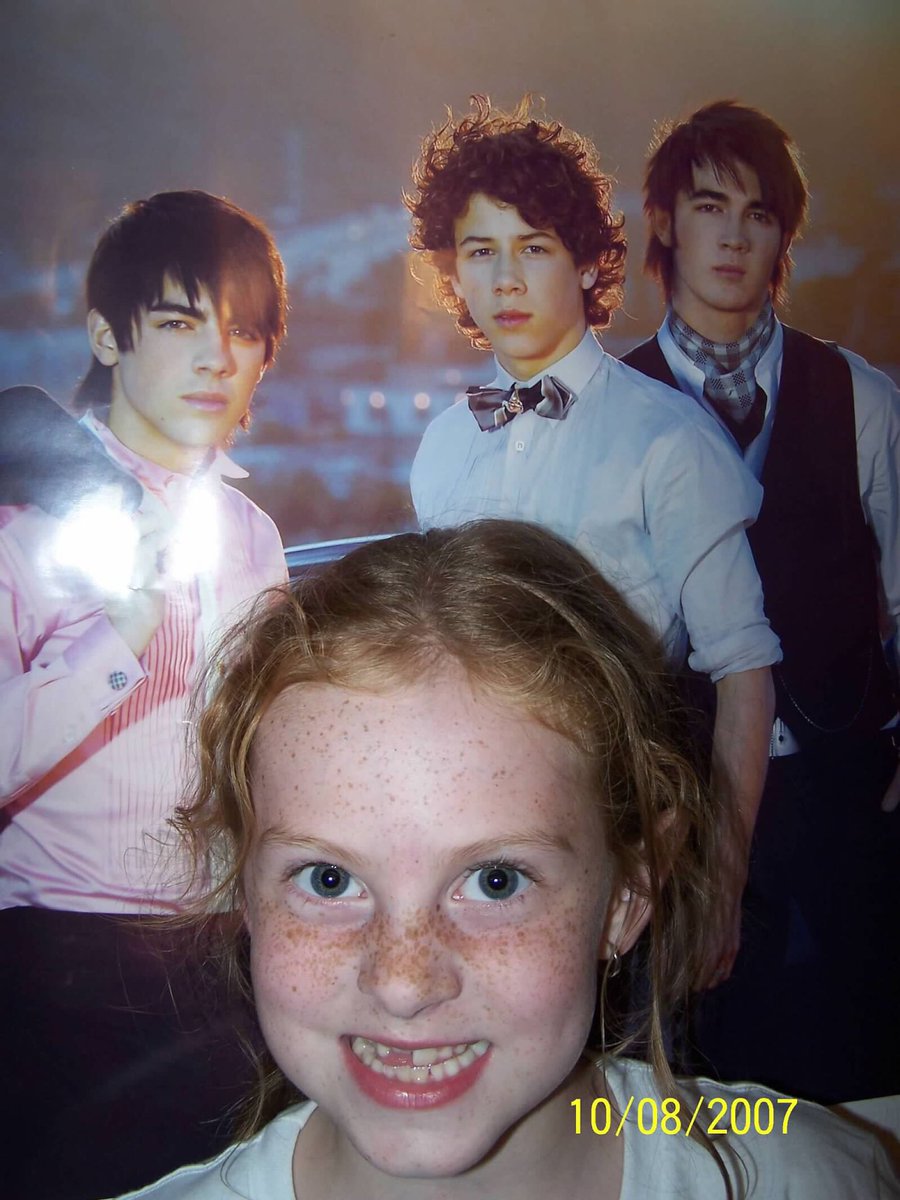 sydneyyywalter's tweet photo. joe hoe since day one https://t.co/SZ6j9Do2H3
