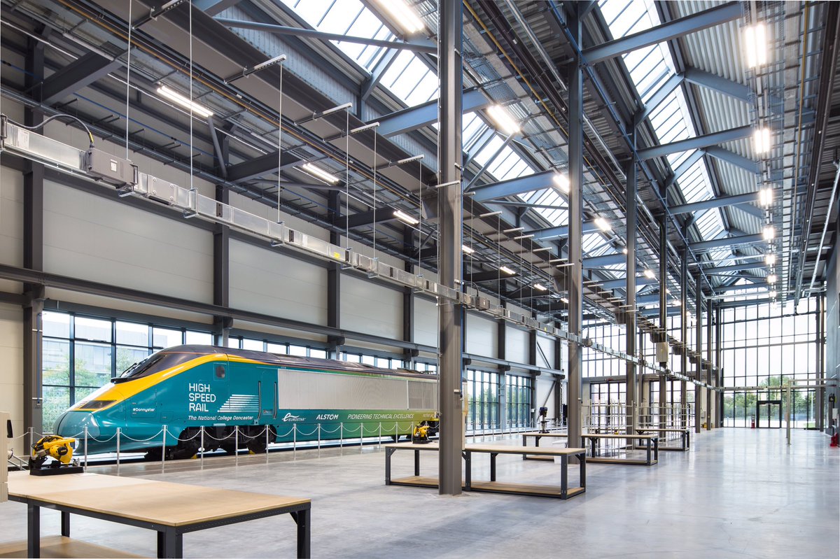 BRE_BREEAM's tweet photo. Congratulations to the National College for High Speed Rail in Doncaster for winning the ‘Public Sector Project- Post Construction Award’ @NCHSR #BREEAMAwards #BREEAM https://t.co/DI0lhqCraz