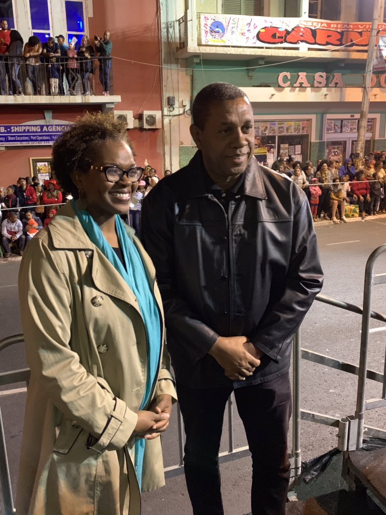 MarissaDScott's tweet photo. Photo with Presidente da Câmara (Mayor) Augusto Neves of Mindelo #Carnaval 2019 Mindelo! #USCV200 @USEmbassyPraia https://t.co/oasQ5ax0XE