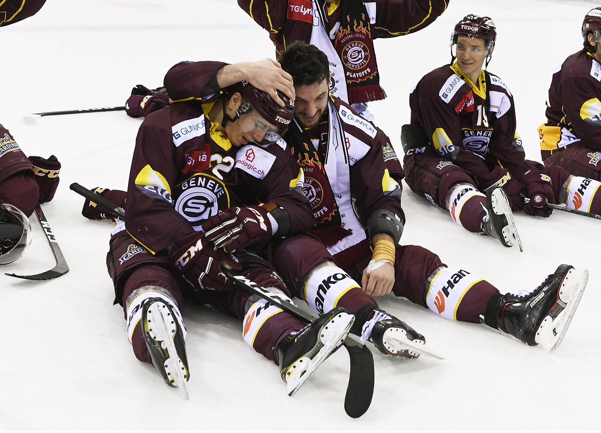 officialGSHC's tweet photo. #PLAYOFFS TIME 🔥
Un match incroyable avec des émotions uniques! Merci à tous d'avoir mis le feu aux Vernets ce soir! #GSHCZSC #GSHC

© Eric Lafargue https://t.co/UaLj1hS604