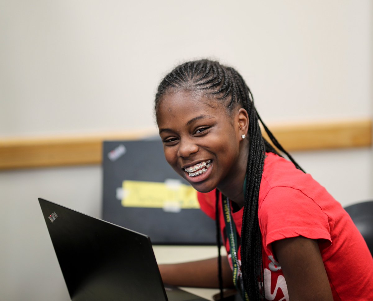 SMASHprogram's tweet image. So what does it take to close the gender gap in tech? Highly suggest @60minutes takes a look at #WOCinComputing data brief link here: bit.ly/2C49Pqm @KaporCenter @CGEST_ASU 

TL;DR? Below are some highlights!