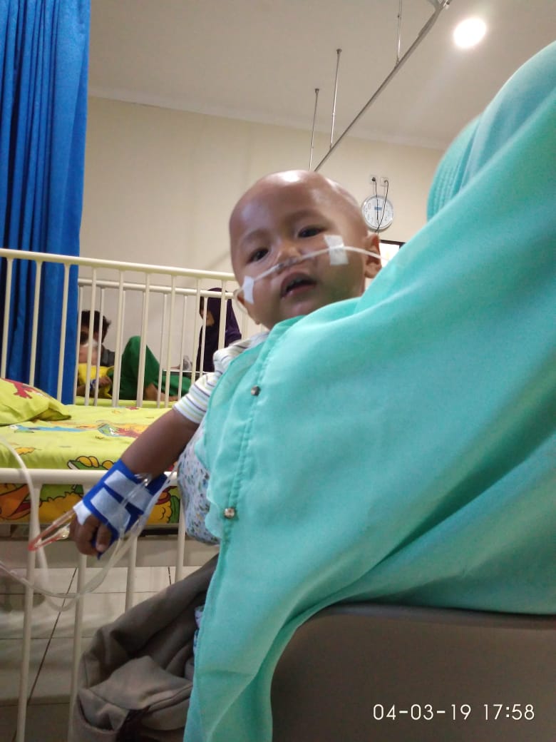 zakyswir's tweet photo. Syafakallah mamas nabhan, lekas pulih kembali, dia angkat penyakitnya... Amiin. https://t.co/iF7RWcr5tz