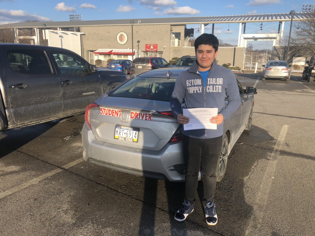 AcadOfDriving's tweet photo. Congratulations @Cr1s_Torres He passed his driver’s license exam this afternoon @EFWarriors driver’s ed. First Trip: @BWWings #GoodWings #GoodDriver #EFpride https://t.co/FFMy9QMuWP