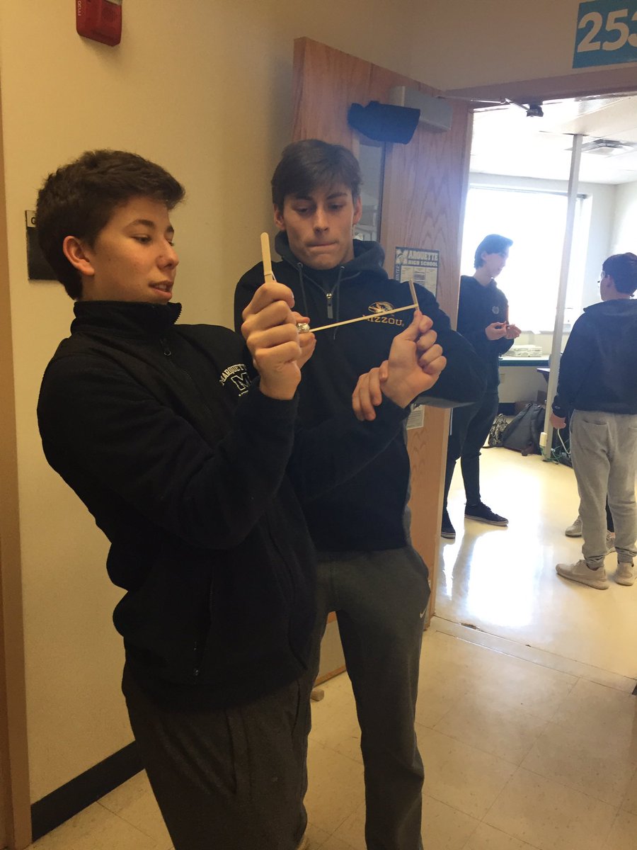 bowdernemily's tweet photo. IED students testing their cotton ball launchers and using measurements to learn statistics @MHSPrincipal #screenfreemonday #pltw_mo https://t.co/ejoobKYz6o