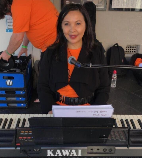 This week's Busk for a Cure featured artist is the beautiful Gia Clarissa:

"Gia Clarissa is a singer/songwriter based in Sydney, Australia. Her music genre is mainstream inspirational...The title of her album is, "Life is not a dress rehearsal...so live in the present."