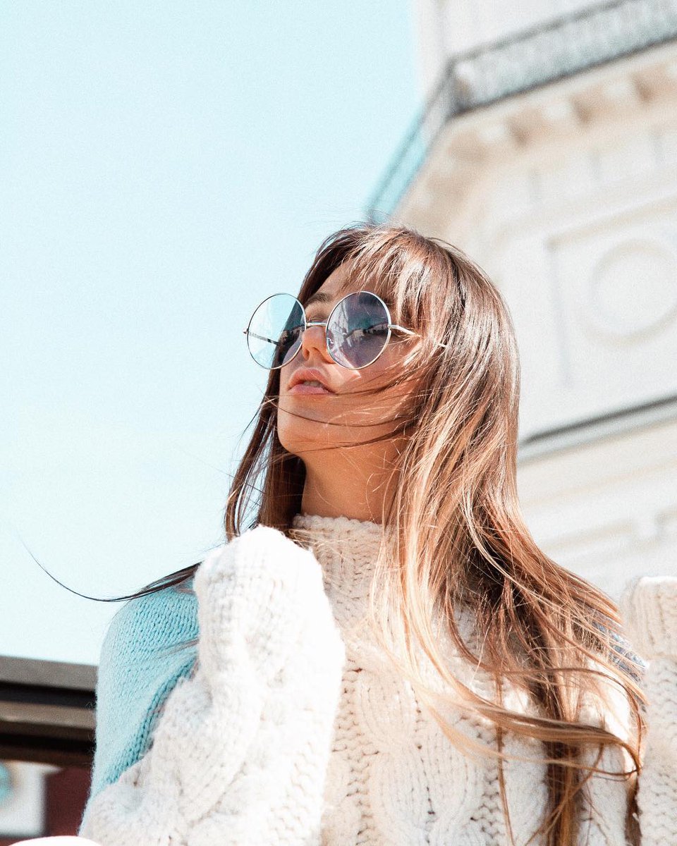 SunglassLA's tweet photo. The smallest step in the right direction can turn out to be the biggest step of your life. Take the right steps to following your dreams.
📸: @kira.svitkova
🕶: #C019 https://t.co/BnRJ8hmZjM
