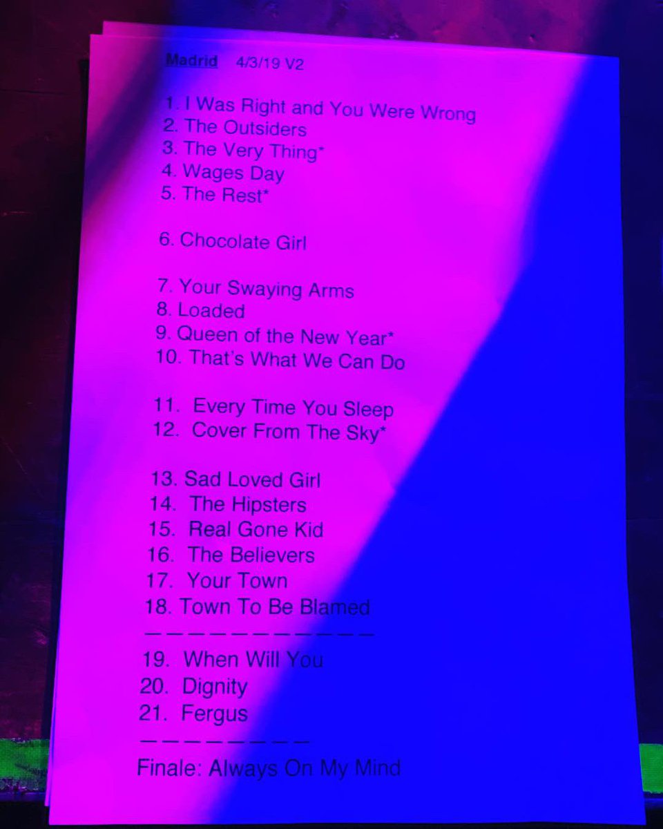 deaconbluemusic's tweet photo. Madrid! .@larivierasala ! What a way to spend a Monday night. Thank you all for coming and making it our biggest show in Spain for a long, long time x
#deaconblue #deaconbluelive #deaconblue30 #ToBeHereSomeday #30yearsandcounting #deaconbluemadrid #raintown #dignity #spainagain https://t.co/X5GbMo2ose