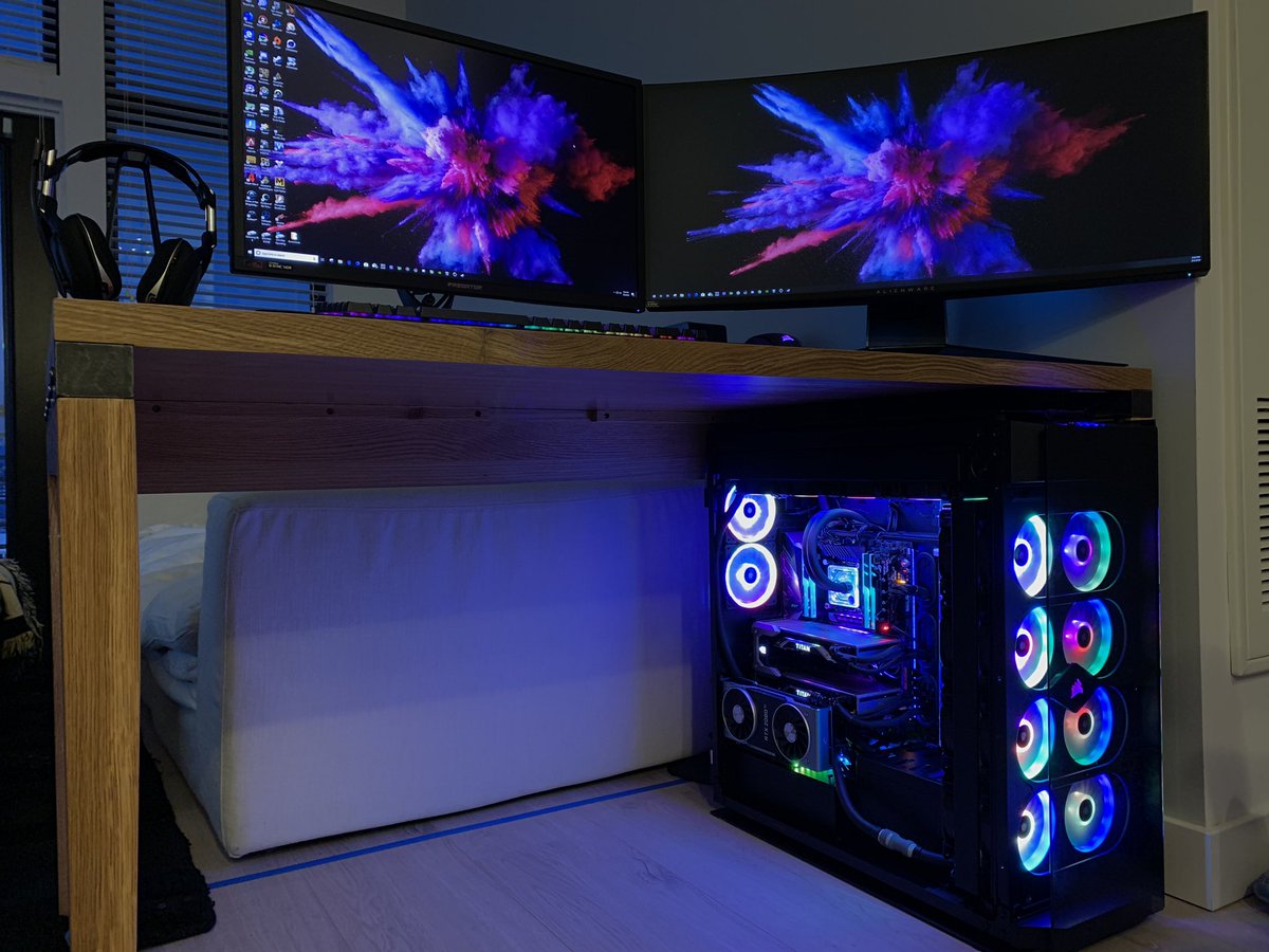 PCBetter_'s tweet photo. I introduce #Thanos at the press of the power switch 99% of PC’s on the galaxy were eradicated. Time to rest. #pcbetter @CORSAIR @NVIDIAGeForce #GeForce #rtx #RTXON #pcmr https://t.co/jAnVflRXRu