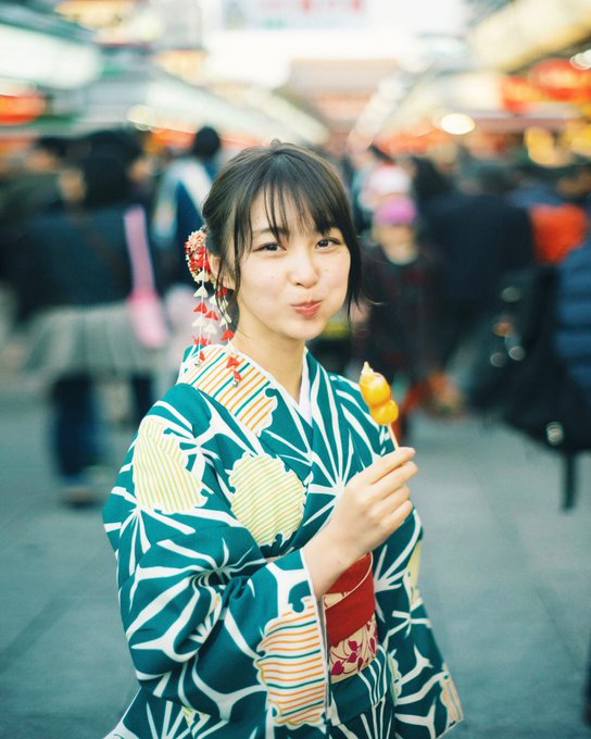 Tmeic ティーマイク Cmスマホ女優は誰 バスの女性 スッキリさん