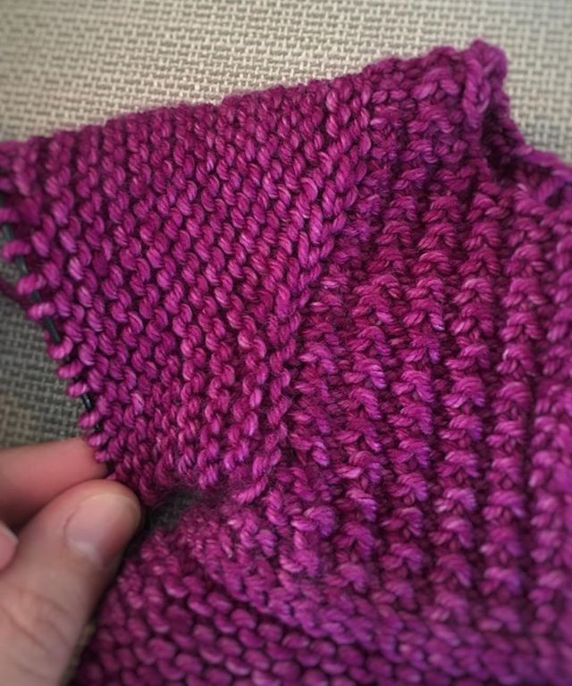 triona_designs's tweet photo. Garter stitch sleeve cap, worked by picking up sts and working short rows. I’m really happy with how it turned out!
.
.
.
#designinprogress #trionadesigns #shortrows #knittingtechniques #knitgarments #knitsweater #malabrigo #malabrigomarch #knittersofig … https://t.co/K9kCDlAmfl https://t.co/1dJ4DotmYW