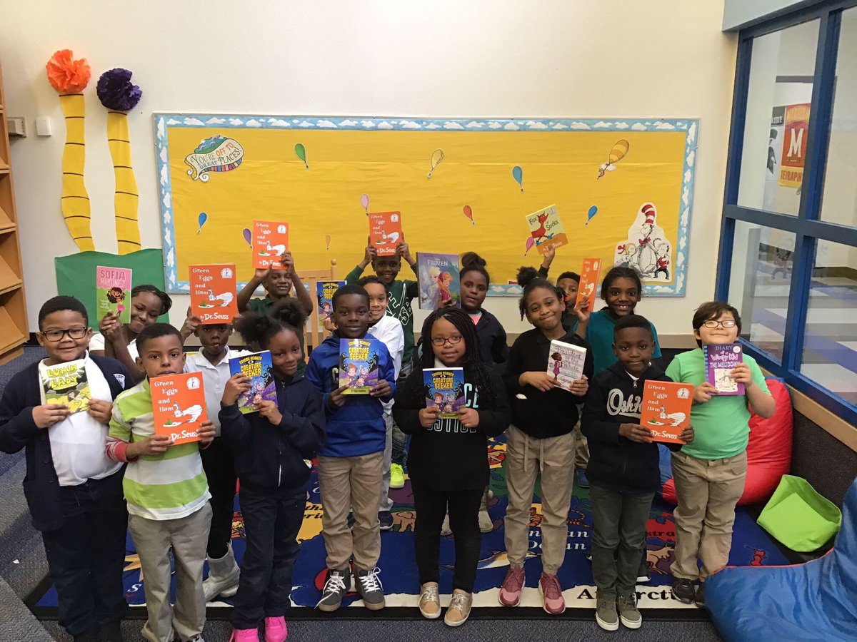 MLKDallasISD's tweet photo. Dr. Seuss was on the Loose at MLK Learning Center! #ReadAcrossAmerica @AceDallasISD @dallasschools @BaylorHealthCare @UNCF @Aramark https://t.co/s9b1bZ0pjM