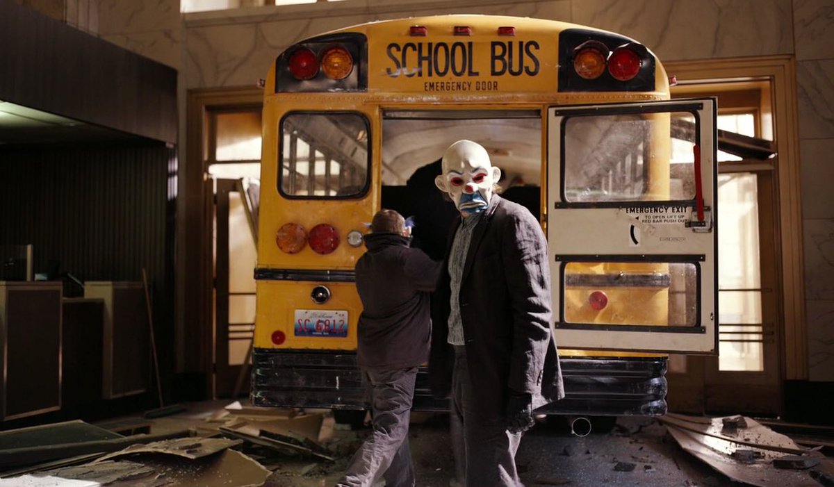TheCinegogue's tweet photo. The Killing | The Dark Knight https://t.co/2aIzY7dDu4