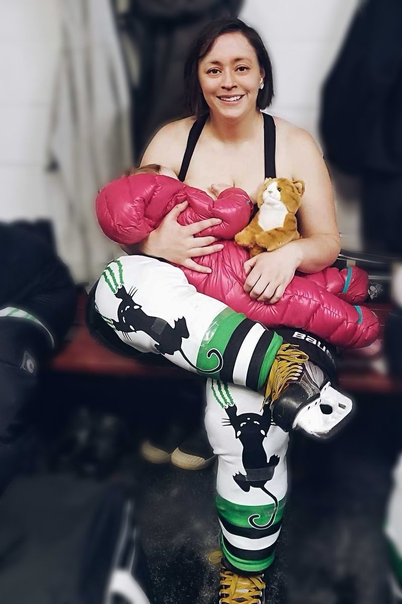 TomCatsLadies's tweet image. POTG for Game number 2 goes to our West Coast Tomcat Beauty, Lorna, with our future TomKitten, Claire. Brought together 8 years ago by Hockey &amp;amp; instantly bonded in friendship. ❤️
#Growing #RealHockeyMom #OnceATomCat #AlwaysATomCat #HockeyIsForEveryone #StayAtHomeD @gbursey82 ❤️