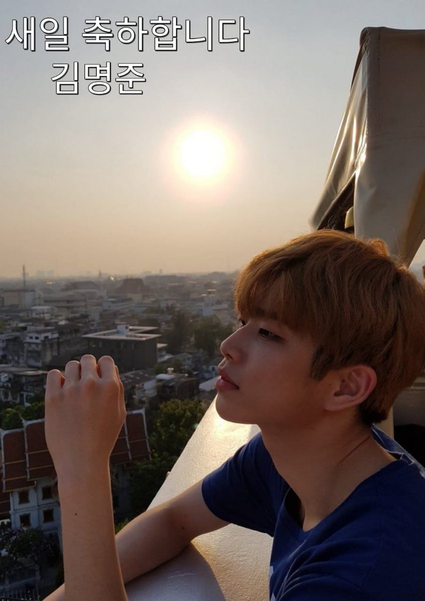 ususegar's tweet photo. HAPPY BIRTHDAY OUR HAPPY VIRUS #MJ 🎉 🎉
I hope all of your dreams come true @offclASTRO
#아따_명준이가_왔다
#HappyMJDay
#MJDay
#MJ_아스트로
#아스트로
#ASTRO #ItsAllLightWithAstro #AllNight #AllLight #WeLoveYouMJ #WeLoveYouAstro
#엠진bdayGA https://t.co/wN6eFR4nCx