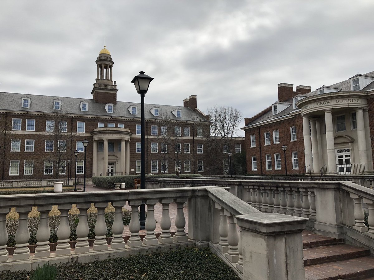RandolphCCO's tweet photo. Touring colleges in Dallas for #MagicInTheMetroplex Started this morning @SMU with @SMUAdmission.  It’s easy to see why this campus is a favorite of so many @randolphschool students! Excellent academics, the location &amp; beautiful campus make for great opportunities. https://t.co/usAlYSJJSV