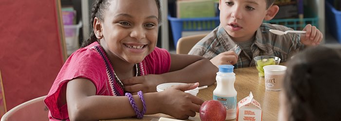 Happy National School Breakfast Week! What was on your tray today? #CASchools, nutrition professionals, &amp; students—share your school breakfasts &amp; events 3/4-3/8 using the hashtags #NSBW19 &amp; #SchoolBreakfast. We’ll be sure to retweet our favorite photos!