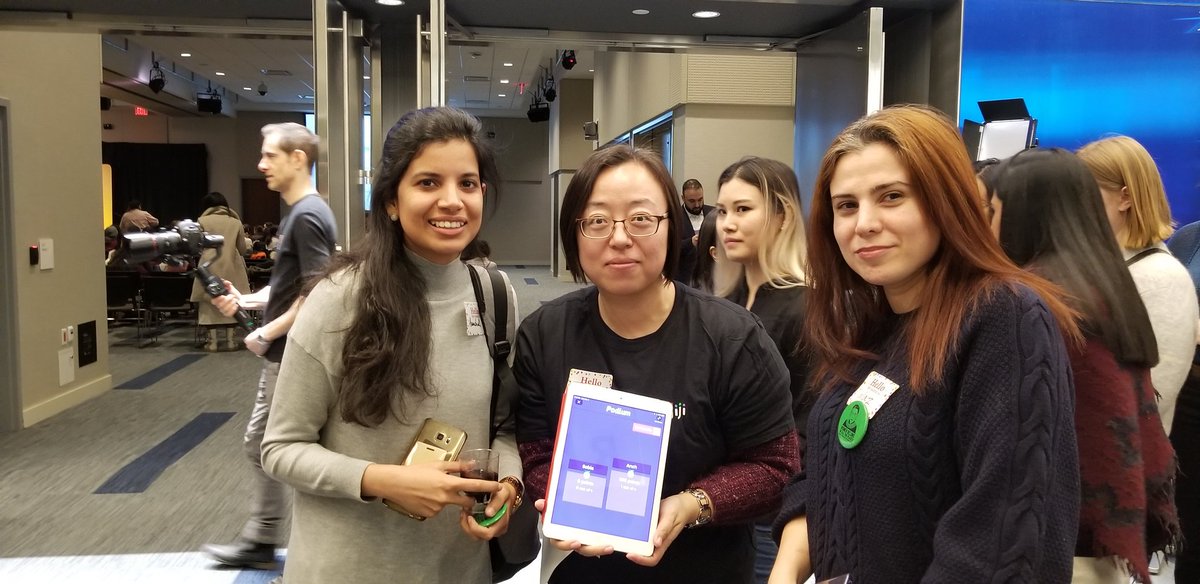 KijijiTech's tweet photo. No need to choose between our game and the food, we'll follow you in the line 😁 #IWDTO https://t.co/83Ix5XRR7e