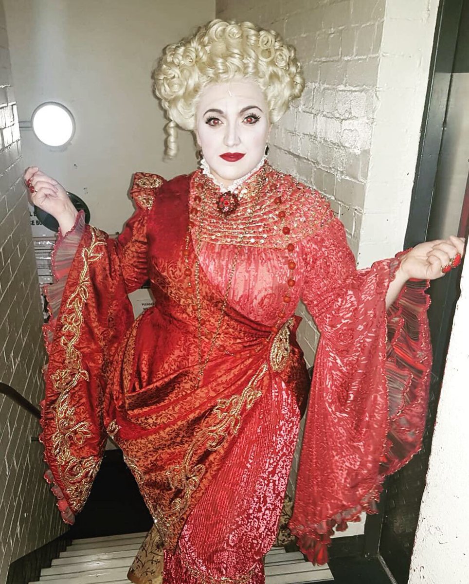 Penelope Simons (@pennysimons1991) on Twitter photo Well <a href="/GenevieveT_Grey/">Genevieve Taylor</a> absolutely smashed it tonight as mini morrible with some seriously fab sleeves!! Such a proud friend!!! 💚💚💚#wicked Well <a href="/GenevieveT_Grey/">Genevieve Taylor</a> absolutely smashed it tonight as mini morrible with some seriously fab sleeves!! Such a proud friend!!! 💚💚💚#wicked