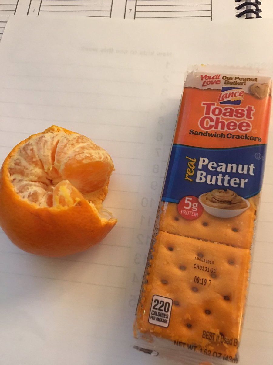 GES_SchoolCouns's tweet photo. Orange you glad it’s March? I am! Thanks for the snacks @GordonPrincipal! #allthingsorange #Mondayfunday https://t.co/jYZalQJ0J2