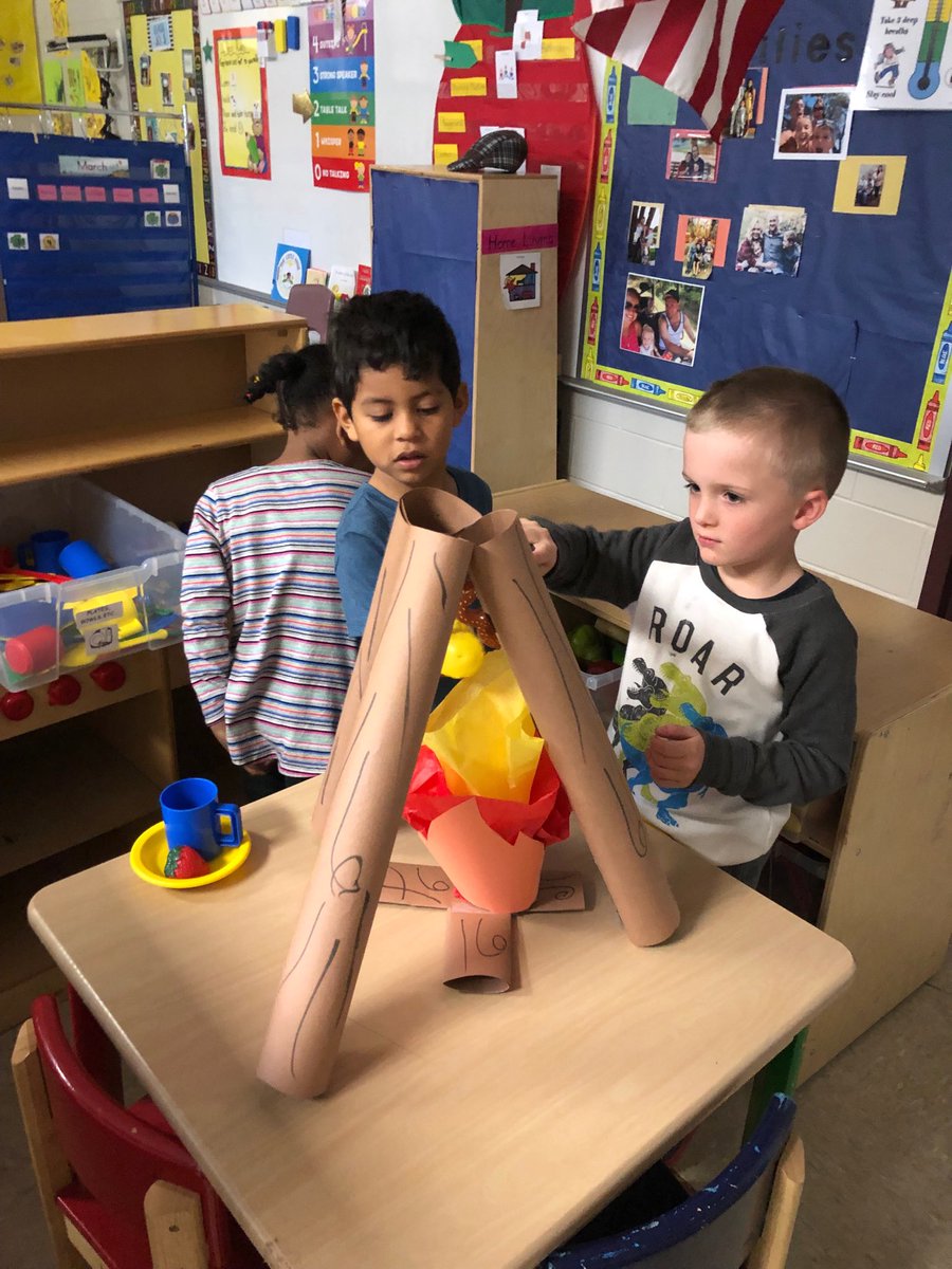 A good day for a fire in pre-K! ⁦<a href="/HumbleISD_PREK/">HumbleISD ECE</a>⁩