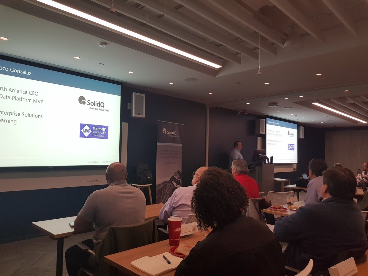enriquecatala's tweet image. Watching @pacoSQL talking about @PowerBI... And introducing solidqhero.com @solidq