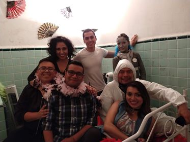David Vázquez ya tiene sus boletos dobles y shot de bienvenida, ¿Qué esperas para mandarnos tu foto en Microteatro? Nos quedan 14 lugares :D 
Cómo olvidar la maravillosa obra de #VitaminaP si era un verdadero #Placer.