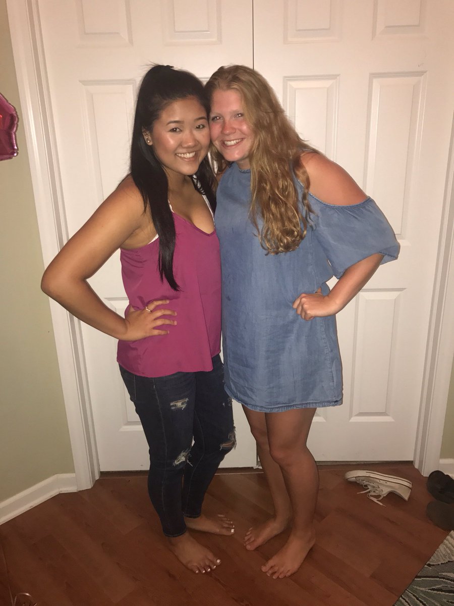 Hannahbeavers_'s tweet photo. Happy 18th @RitaSuzawa 💓💓 live it up, love you!! https://t.co/4fCru50BRg