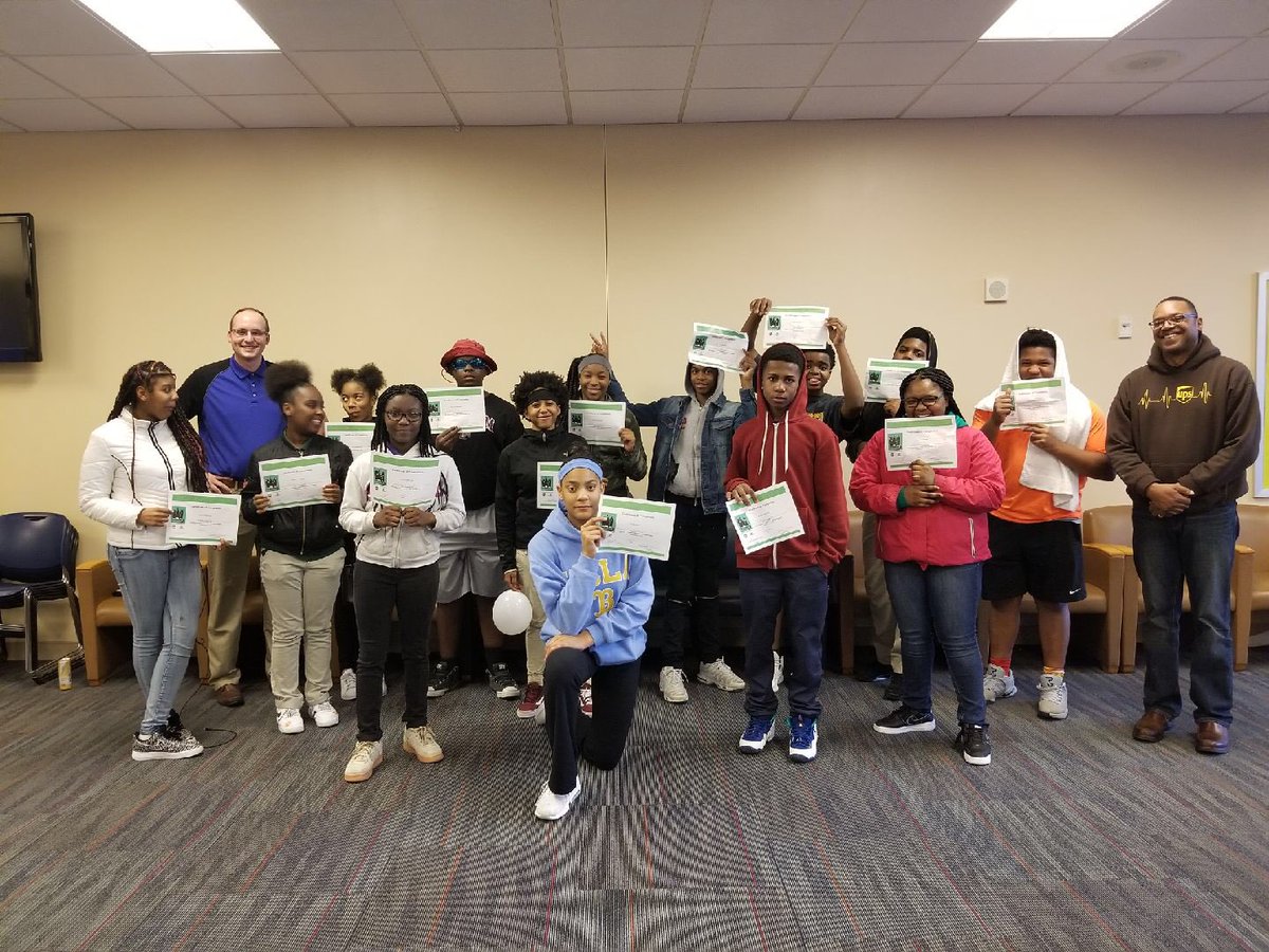 ROAD CODE! Eric Henderson and myself teaching teens at O’Fallon Park YMCA the importance of driving safe! <a href="/bengale22000/">Eric Henderson</a> <a href="/CP_UPSers/">Central Plains</a>