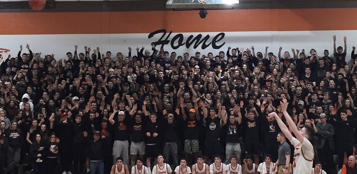 Cherokee_HS's tweet photo. Boys’🏀: @CHSstudsec_1819 
our sixth man💪 https://t.co/iaLM4lSpcw