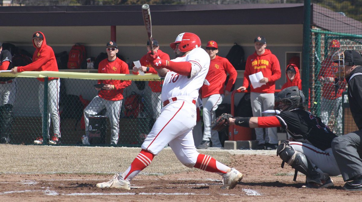 https://www.d3baseOffence was on display Monday as <a href="/LVCBaseball/">LVC Baseball</a> <a href="/MCFightingScots/">Monmouth Athletics</a> <a href="/CobberBaseball/">Concordia Baseball</a> lead the way   d3baseball.com/notables/2019/… #d3b