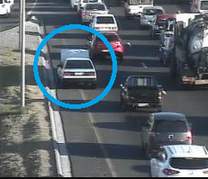 netstartraffic's tweet photo. #CPTTraffic Stationary vehicle: N2 inbound before Raapenberg Rd, left lane blocked. Please approach with caution. https://t.co/ORcKXpI00H