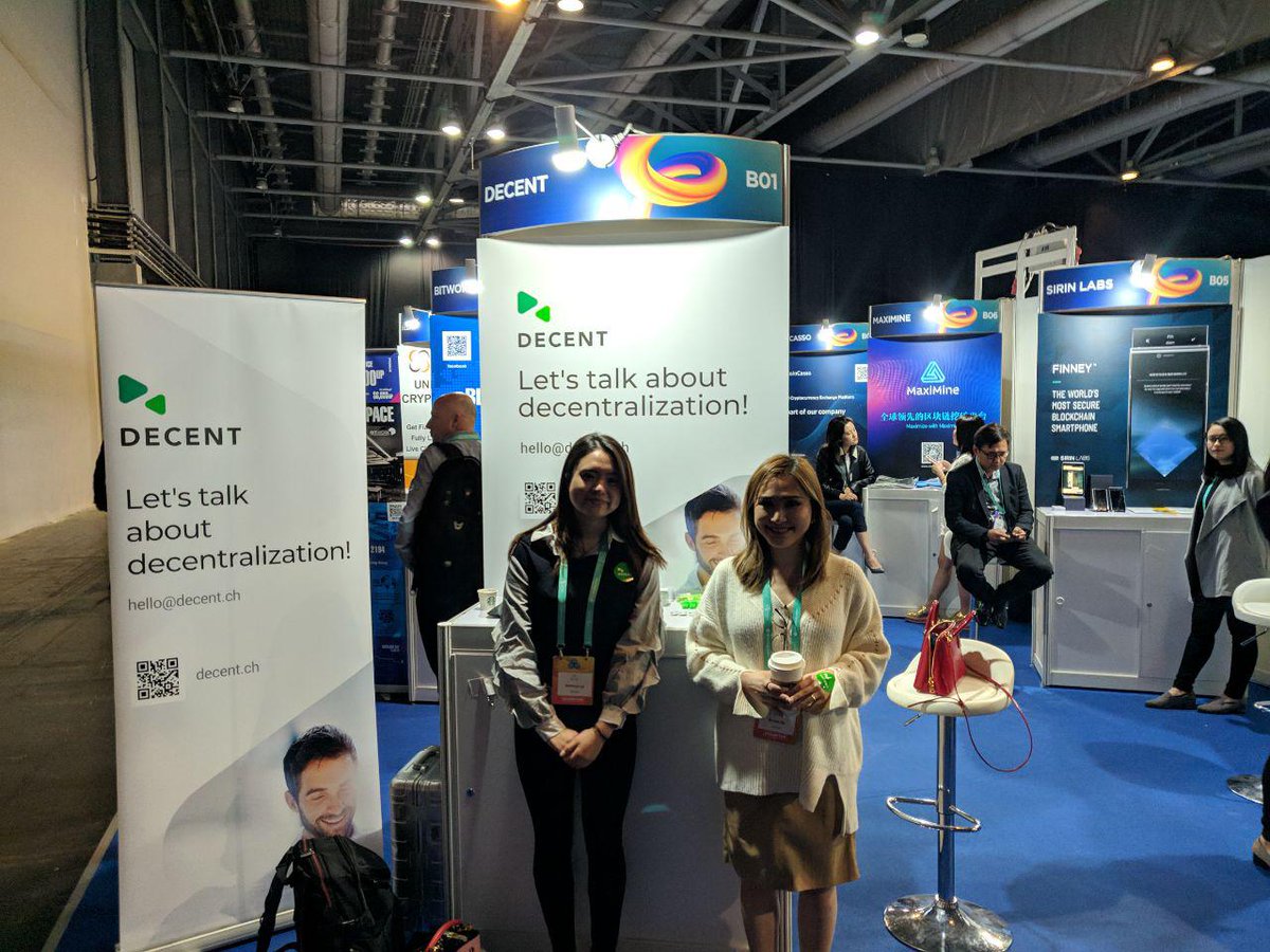 DecentEcosystem's tweet photo. Greetings from #HongKong! 🇭🇰 We are here at @NexChanger annual #HongKongBlockchainWeek. Come visit us at Booth B01 to meet our team and CEO @matmichalko. 👋🏼 #DECENT #Blockchain https://t.co/anJg9k0fUE