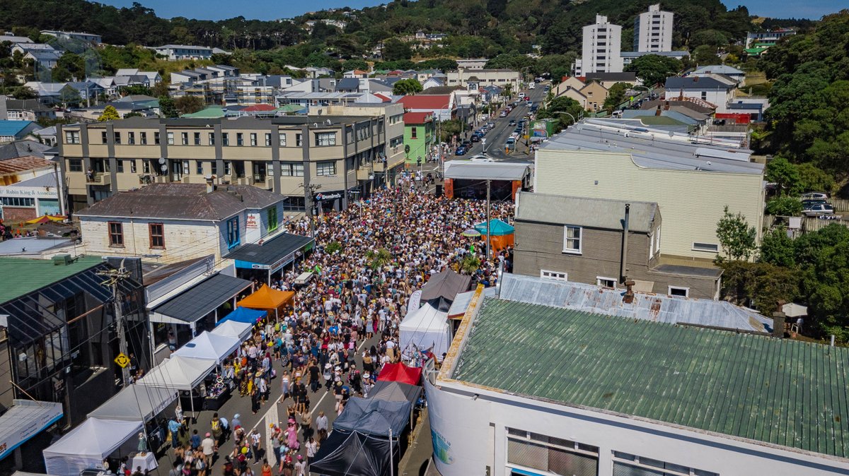 What an epic Sunday <a href="/NewtownFestival/">Newtown Festival NZ</a>! Thanks for having me come take some photos! Check out the gallery over on Facebook for all the fabulous shots from the day! facebook.com/pg/NoHandsNoEx…