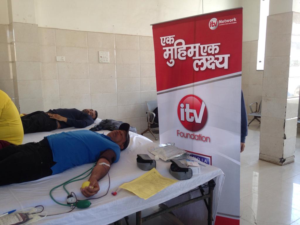 NewsX's tweet photo. itv foundation organises blood donation camp in Karnal's Assandh
#iTVFoundation @Inkhabar https://t.co/6240n9ZwZ7