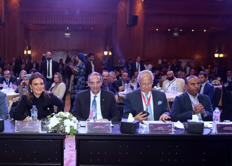 AlsaramiNasser's tweet photo. #القاهرة في افتتاح #DigitalNation6 #وطن_رقمي برعاية عمرو طلعت وزير #الاتصالات ومعالي سحر نصر وزيرة الاستثمار والتعاون الدولي،وليد جاد رئيس مجلس إدارة غرفة صناعة #تكنولوجيا_المعلومات،ومشاركة نحو 100 شركة #مصر تتجه ل #التحول_الرقمي خلال ١٥ شهرا من الان 👌
https://t.co/gXGkGO2Hdu https://t.co/GokSjbChPG