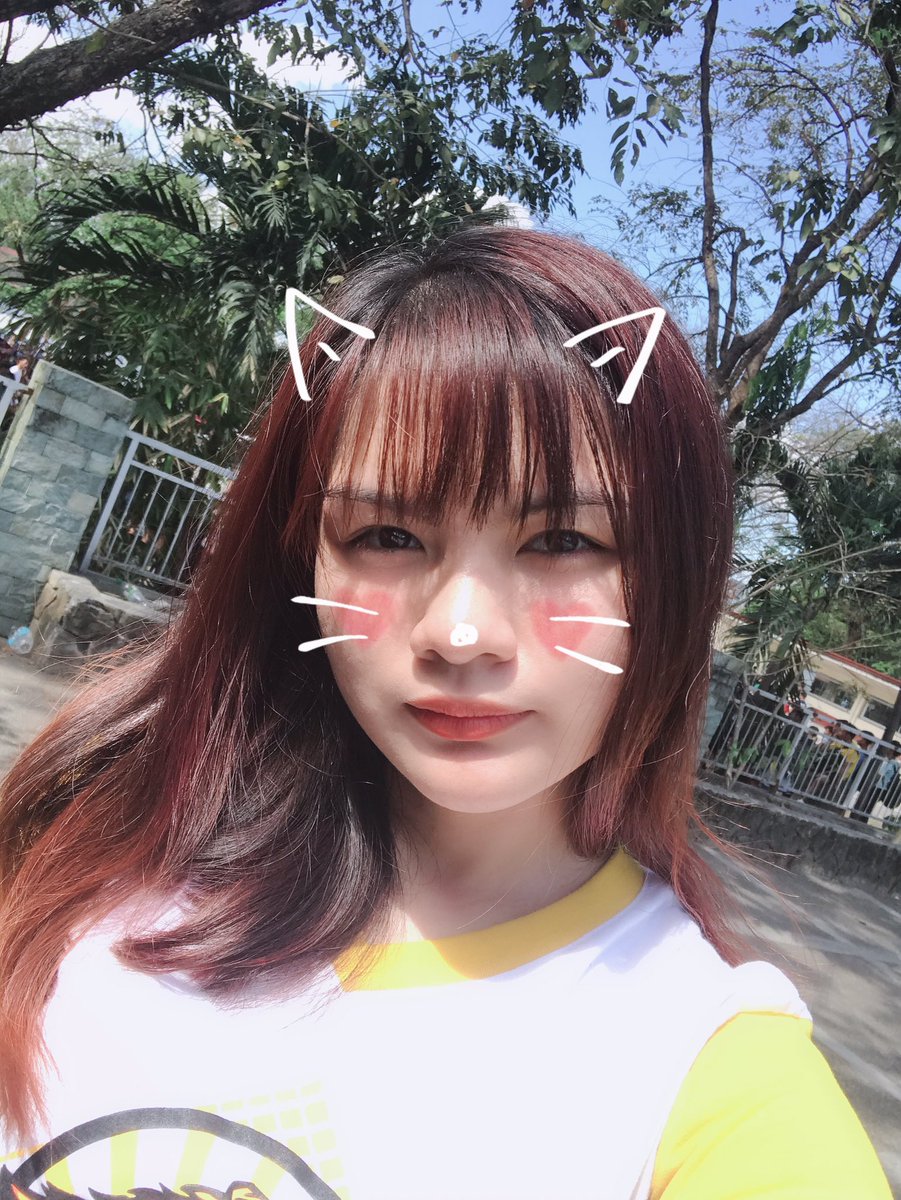 sevengasm's tweet photo. lol i cut my bangs #putot https://t.co/9iYLzNOznu