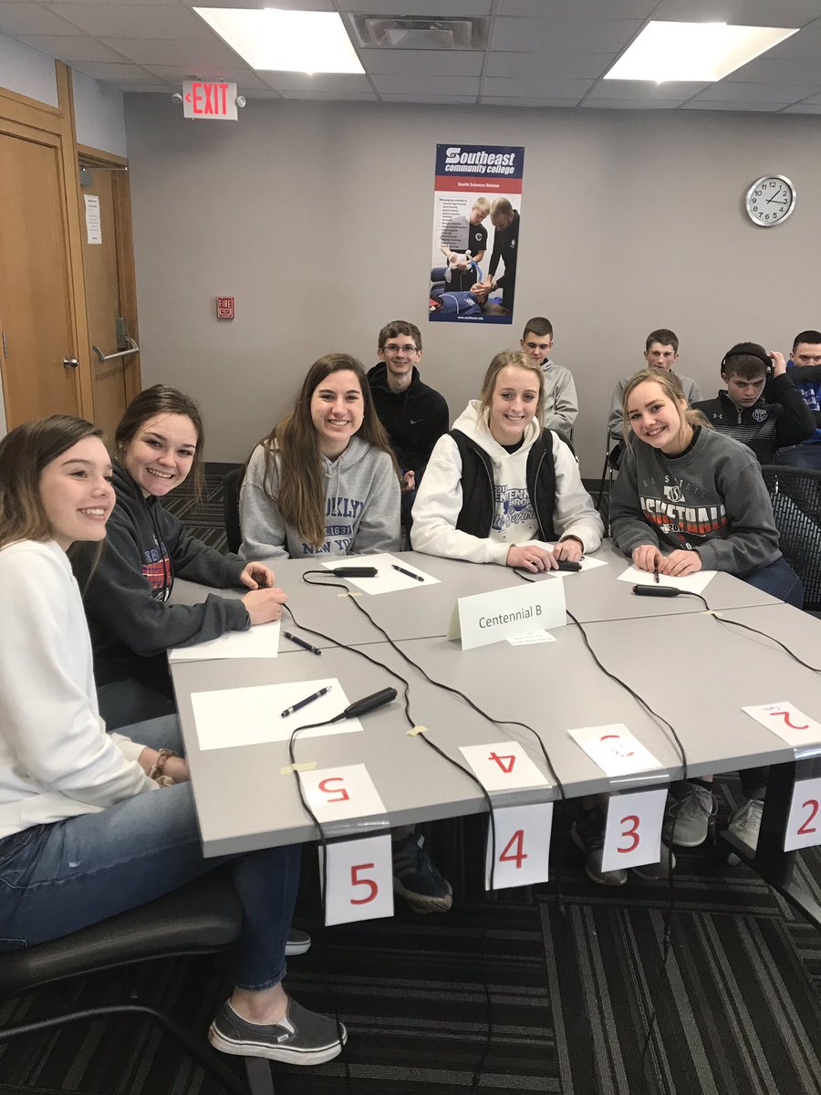 MsVosslerSci's tweet photo. SNC Quizbowl yesterday was a blast. I’ve got a great group of competitors! A team came out 5th of 19 teams! Also apparently funny face pics aren’t a thing anymore?! #TheyJustLaughed #ITried #Quizbowl #Genius #broncoblue https://t.co/fyf5K5mjo6
