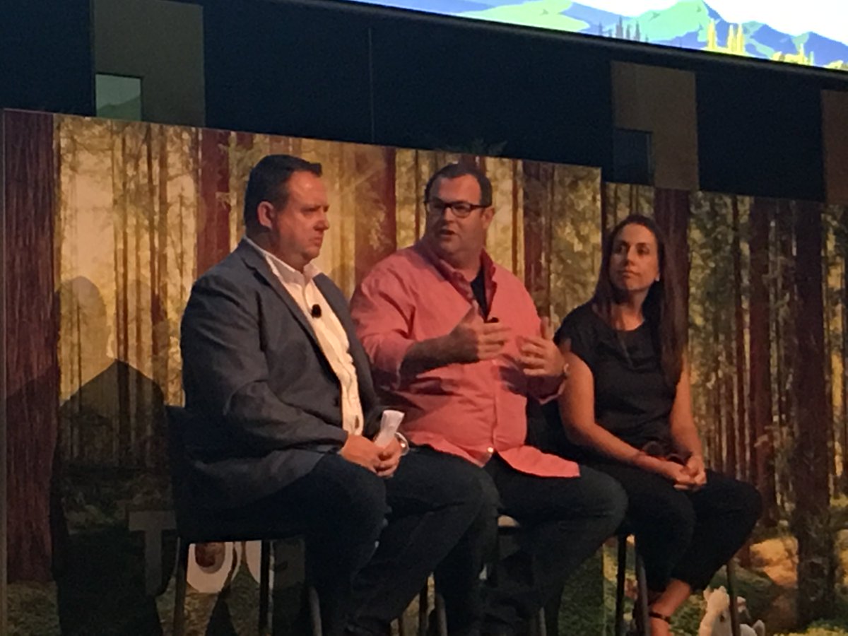 fullcrmsolution's tweet image. Great 🔥side chat with Charles Woodall, Kathleen Francis and Gus Worland the founders of @Gotcha_4_Life Talking about how Steve Smith’s 100 hrs of community service has helped school boys and stoped them from attempting suicide. Great to hear at the Salesforce Partner Forum.