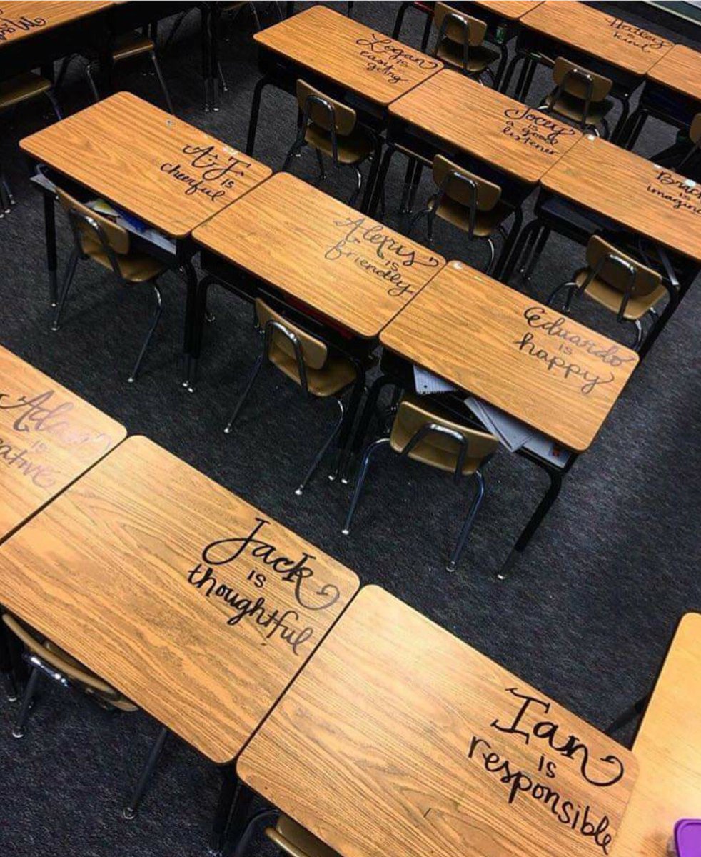 MsVTeacherVoice's tweet photo. If I end up with desks in my future classroom, I am definitely using this idea! So powerful and encouraging. I love it! I love how every student has something different to describe them. #EEC301S19 https://t.co/1WUWcmA2ix