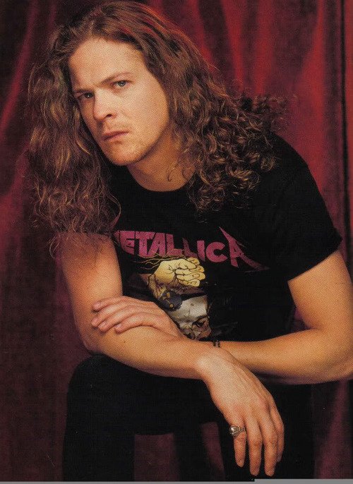 Happy birthday to former Metallica bassist Jason Newsted!    