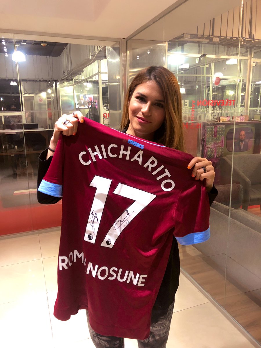 jiimejime's tweet photo. Los quiero invitar a que estén muy atentos a @FondoSemillas mañana 11 am y hasta el viernes ya que se van a subastar 4 jerseys firmados por @CH14_ y @YalitzaAparicio #RomaNosUne para apoyar a las #trabajadorasdelhogar en Guerrero

La meta:250 mil pesos 👊🏼 
https://t.co/wf3BF0tjoT https://t.co/RnRVNb152T