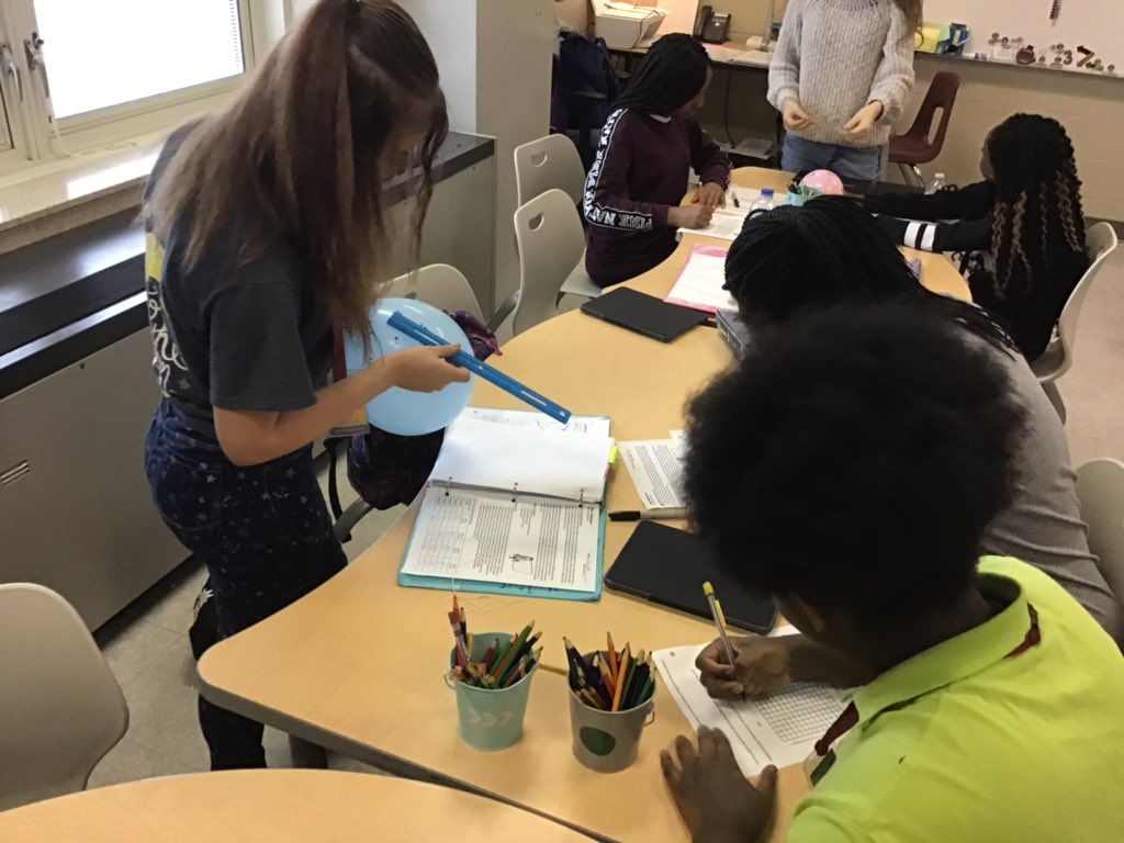 MixonScience's tweet photo. Students “do” after we teach the “Ballooniverse” and Big Bang!Piloting the workshop model in 8th grade science! #Hawkscience8 #WKMSsoars @lex1science @LiddleDenise @WKMSHawks https://t.co/dl9KQMN5kq