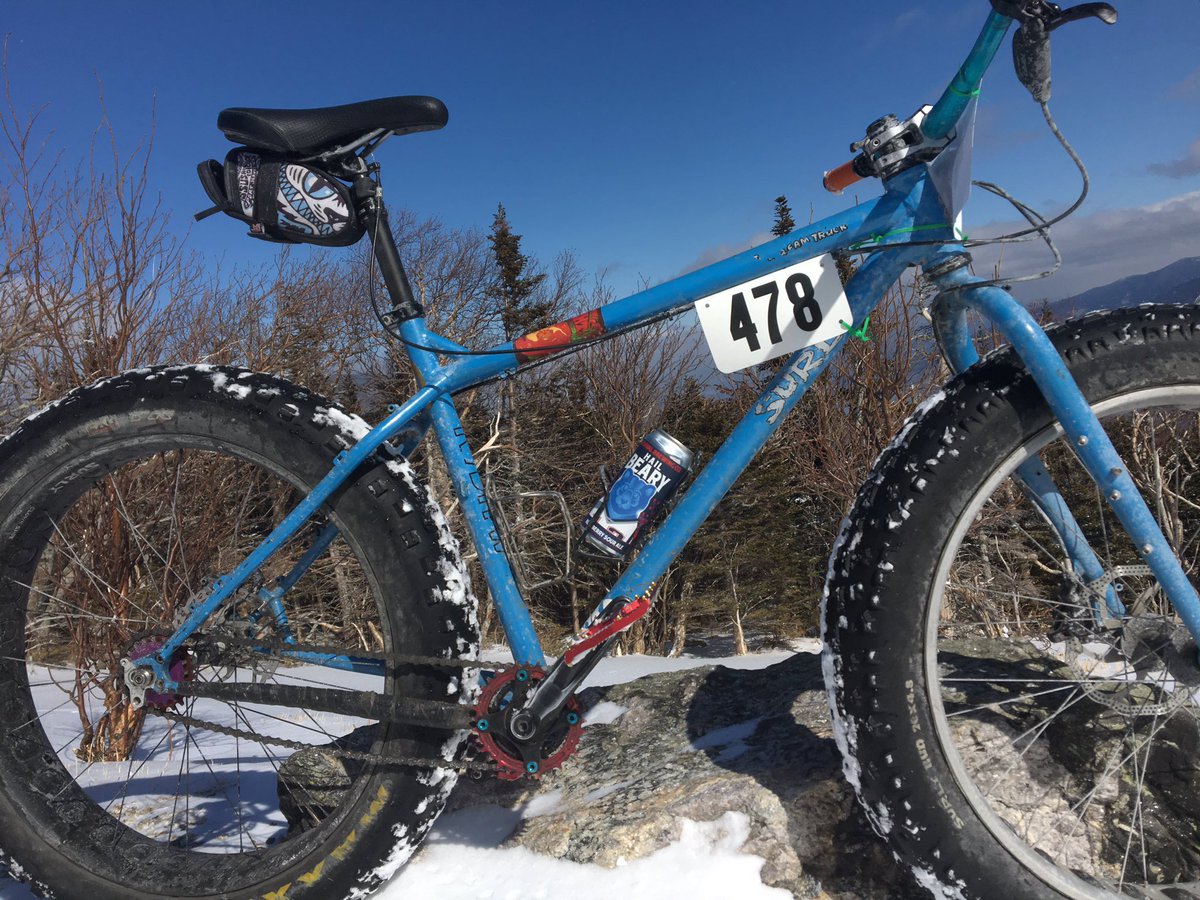 pibb41's tweet photo. Eat the Climb #MtWashington #FatBiketotheClouds @backofthepackracing #rideyourassoff #blackstonebicycles @EndlessBikeCo #singlespeed #fatbike #iwditw https://t.co/GoBLBKPi5M