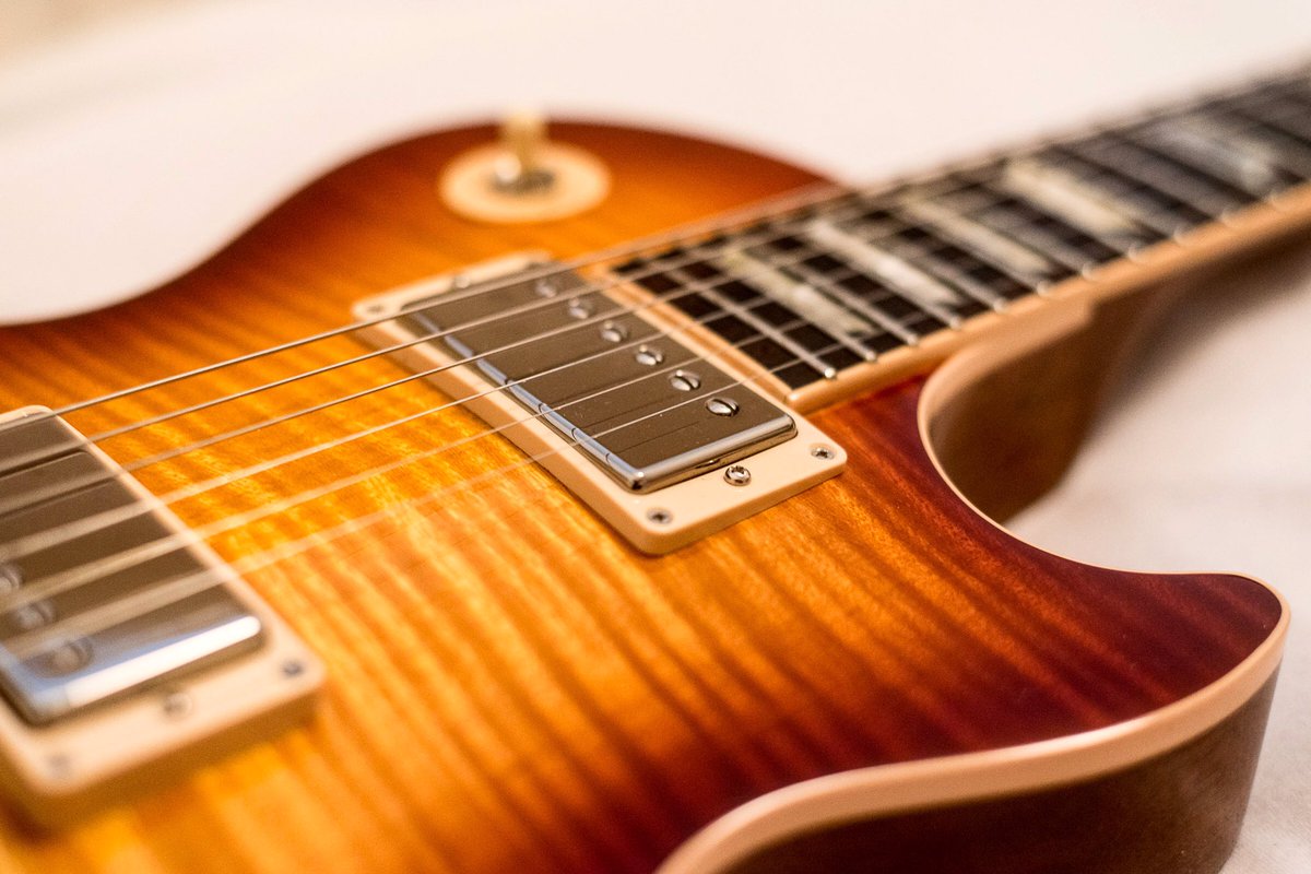 Show Your Stripes #gibson #theoriginal